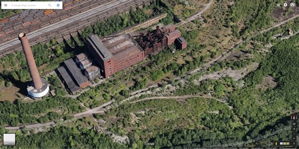 Verlassene Orte mit Google Earth finden (© Google)