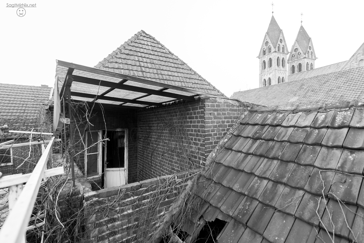 Über den Dächern: Die Immerather Kirche