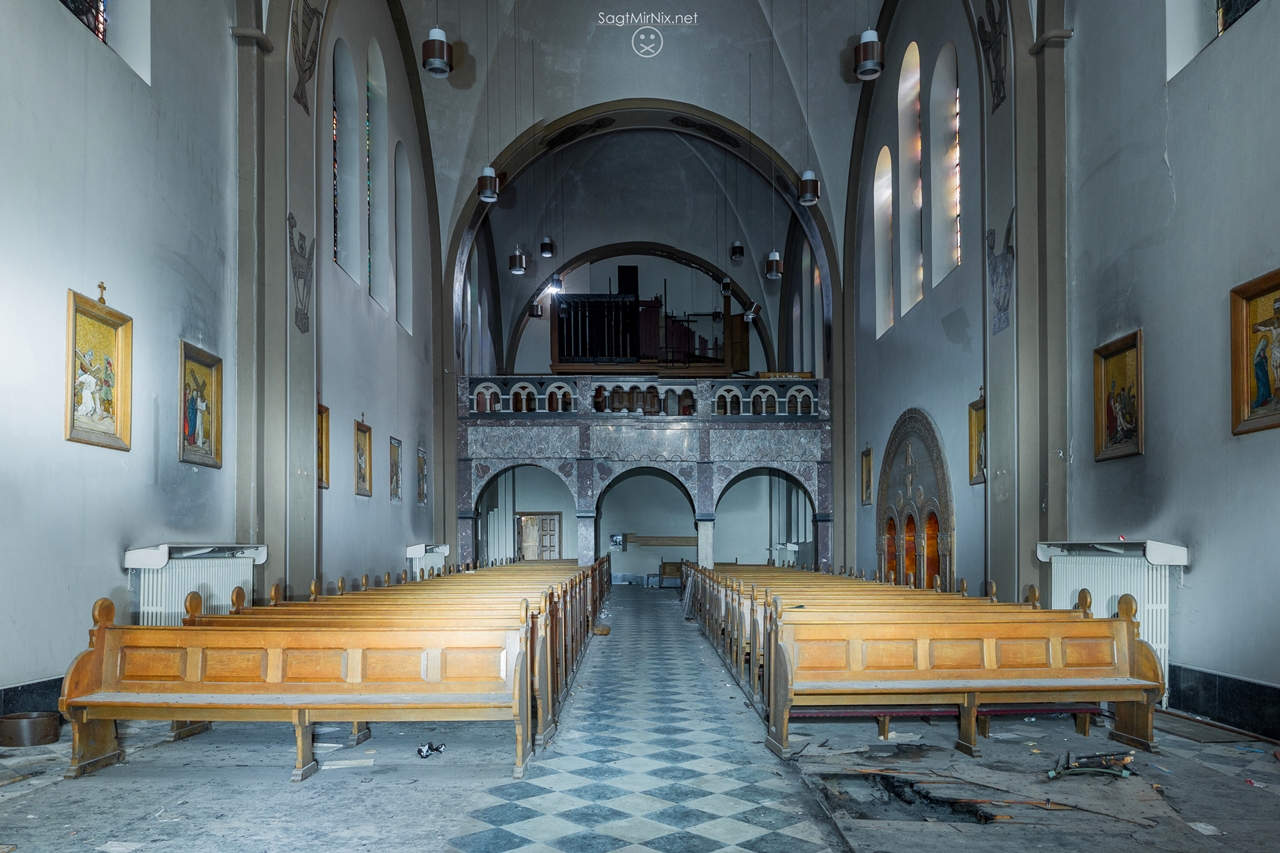 Lost Place: Die verlassene Kirche