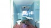 Badezimmer der Villa im 1950er-Jahre-Stil